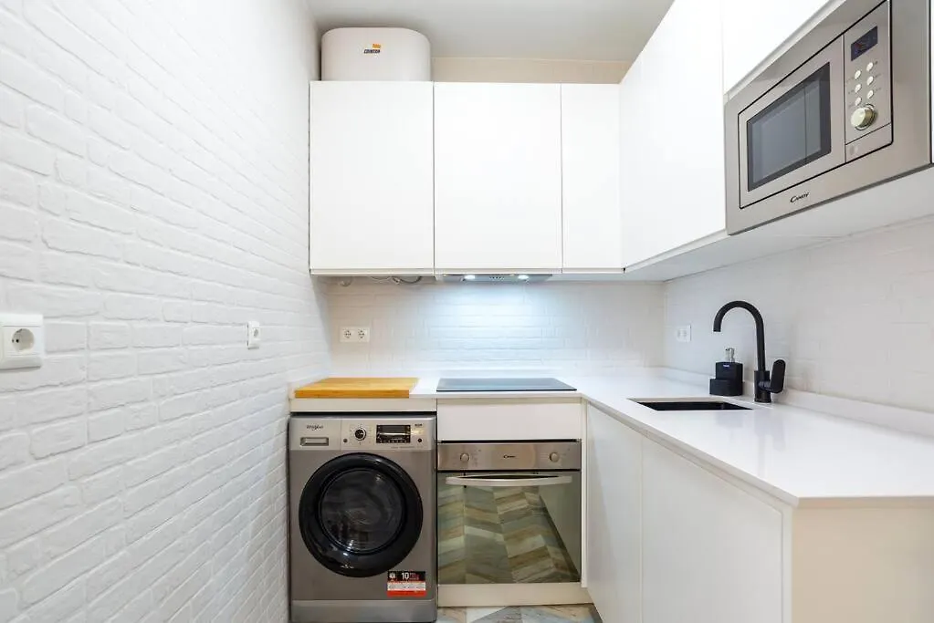 Mathew Cozy Apartment Malaga