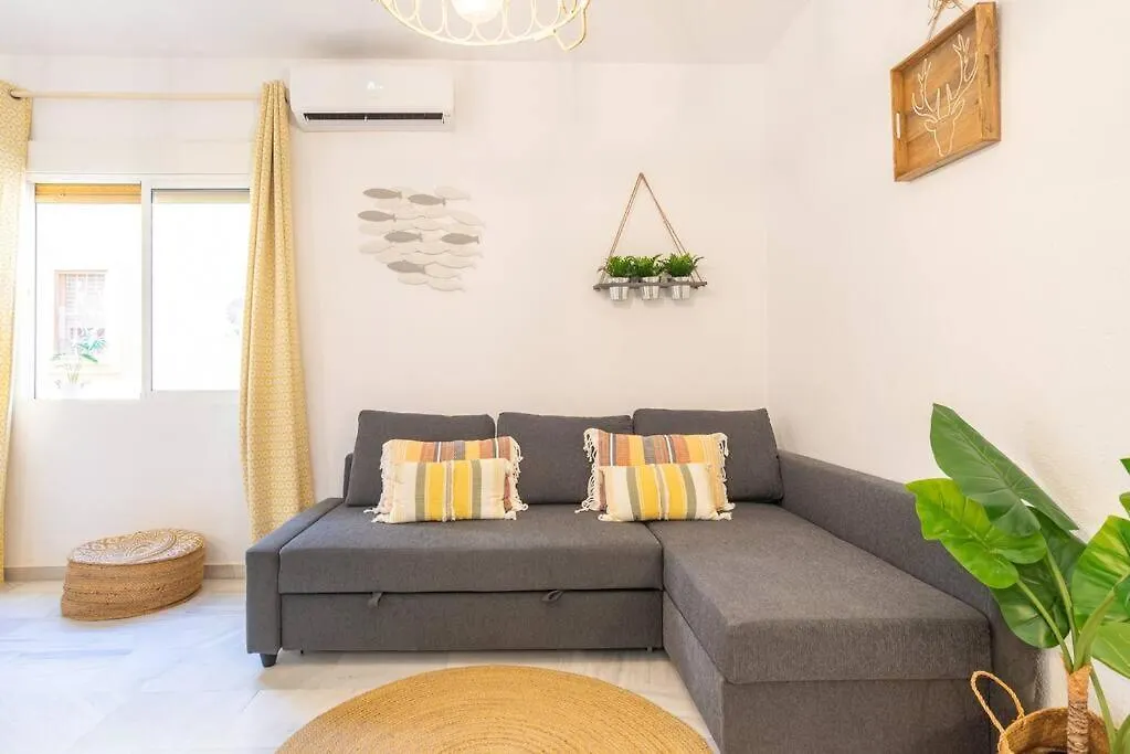 Mathew Cozy Apartment Malaga